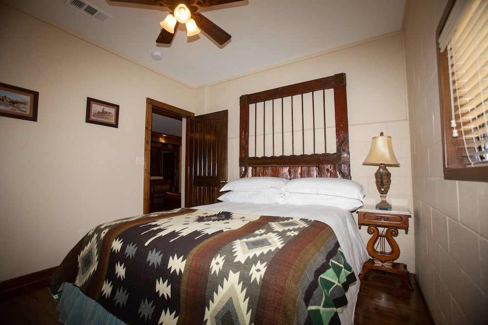 Kiepersol Bed and Breakfast Basic Room