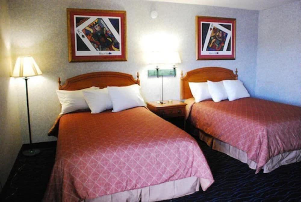 Double Room, 2 Double Beds, Non Smoking