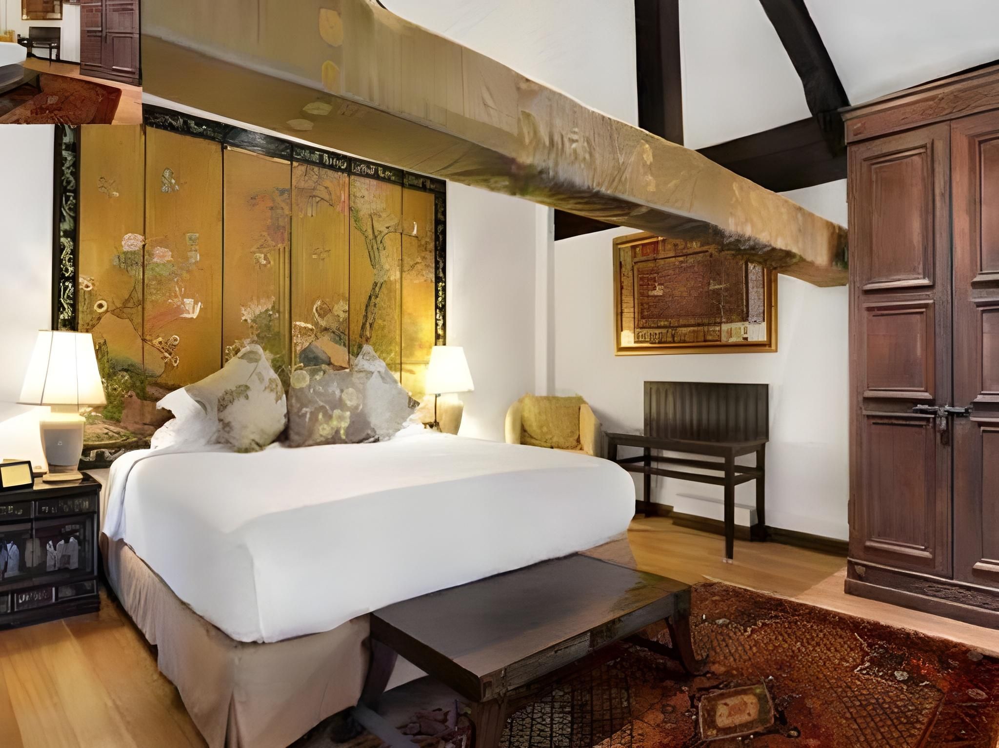 undefined Campbell House 4