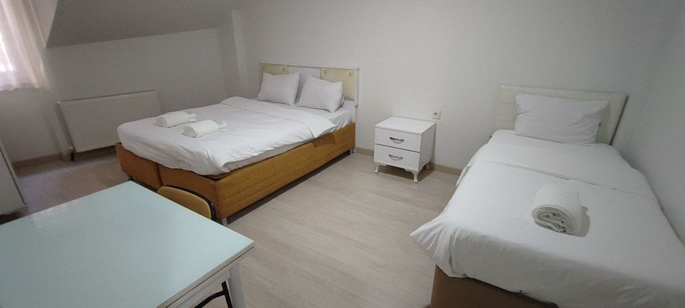 Sunset Apart Basic Apartment 3