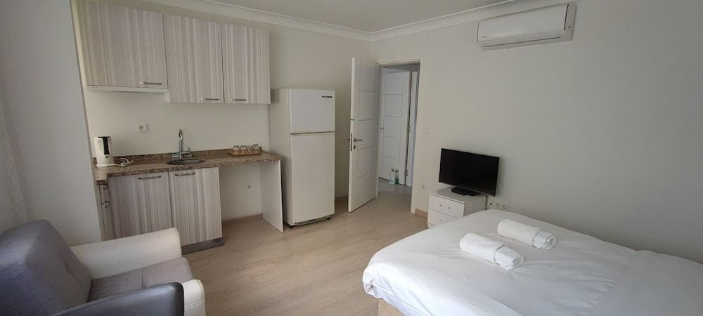 Sunset Apart Basic Apartment 7