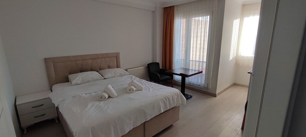 Sunset Apart Family Apartment 2