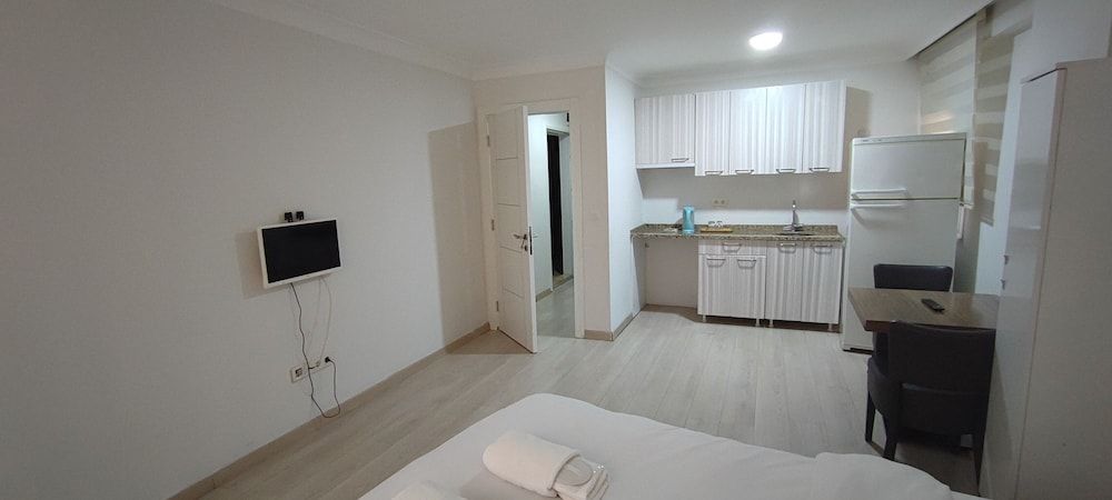 Sunset Apart Basic Apartment 9