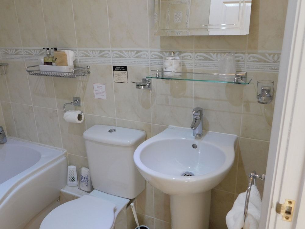 Superior Room, Bathtub, Mountain View (No. 8)