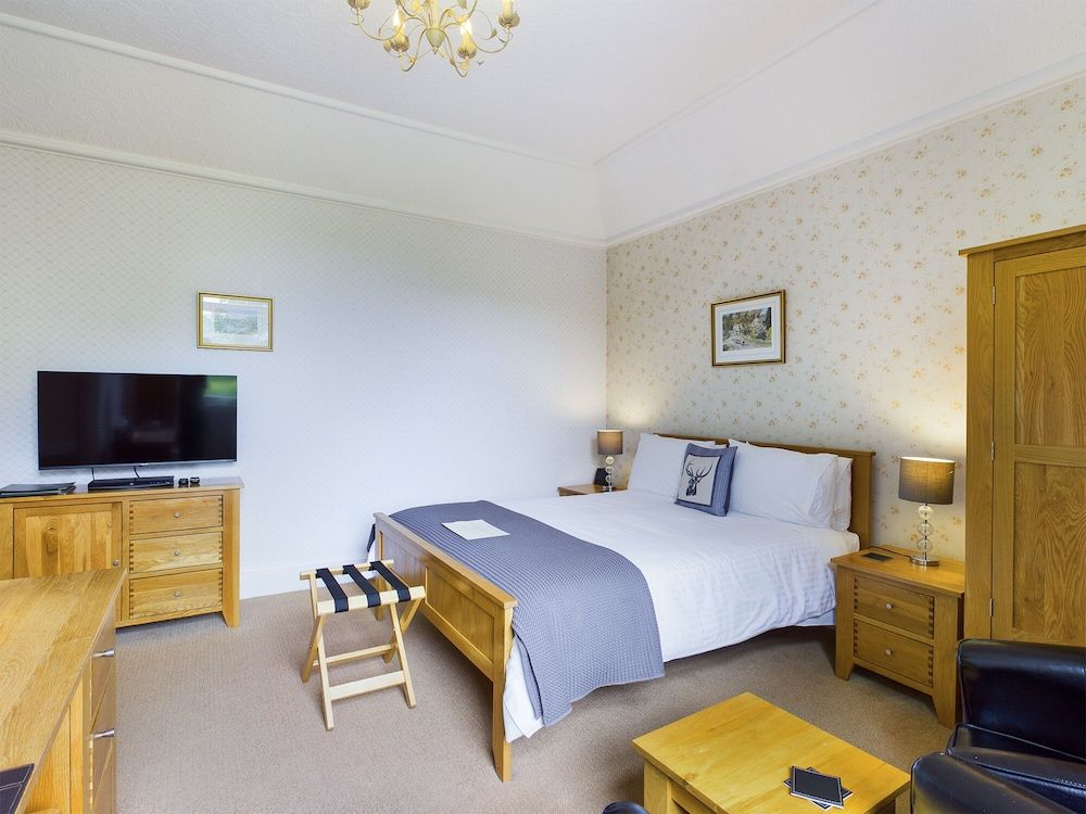 Superior Room (No. 2)