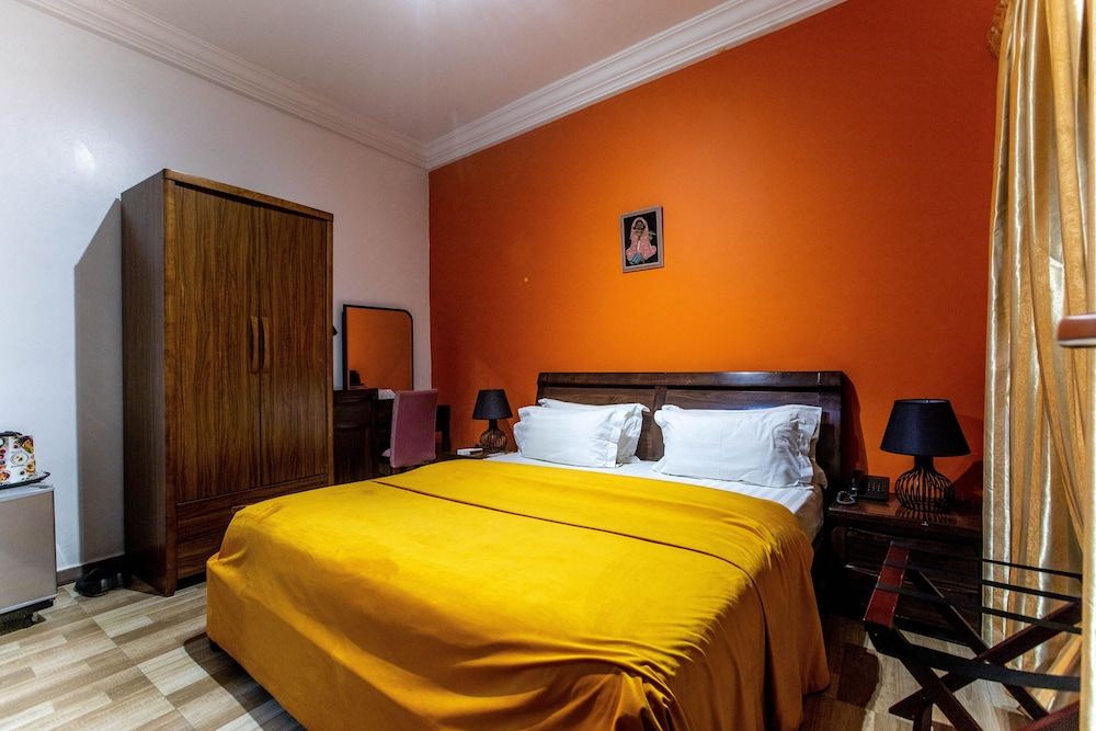 Residences Feto II Standard Double Room 6