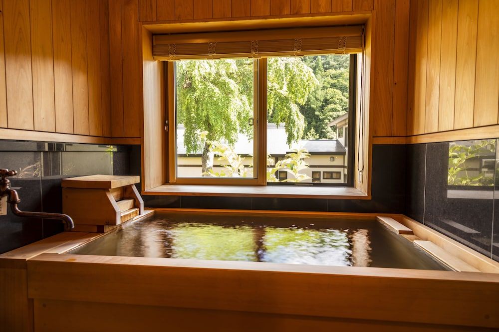 Kumonoza Japanese Western Style Room with Hot Spring Bath 2F