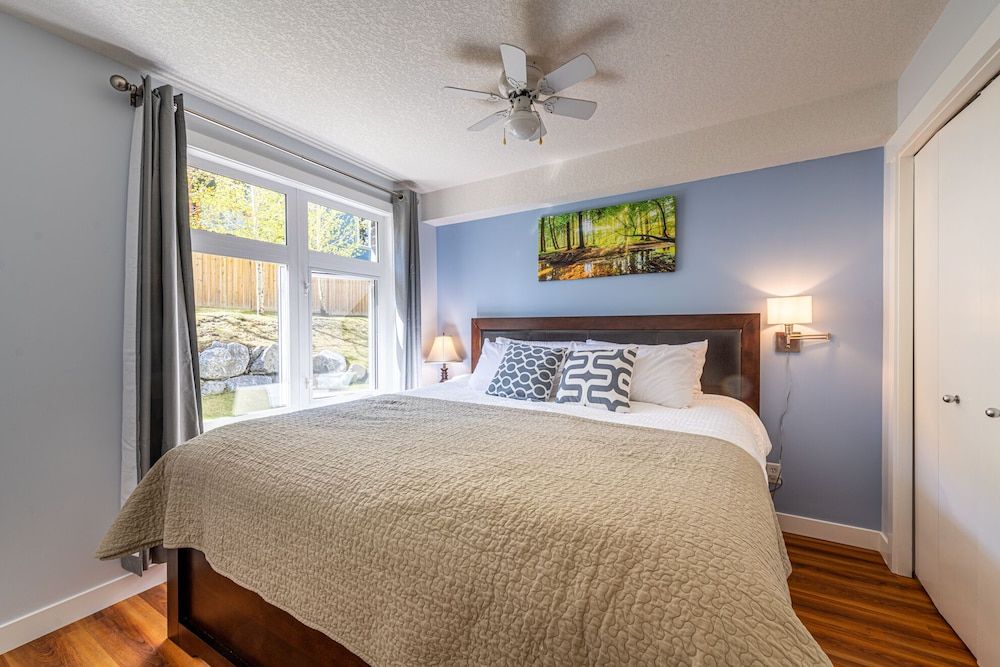 Luxurious Honeymoon & Anniversary Suite