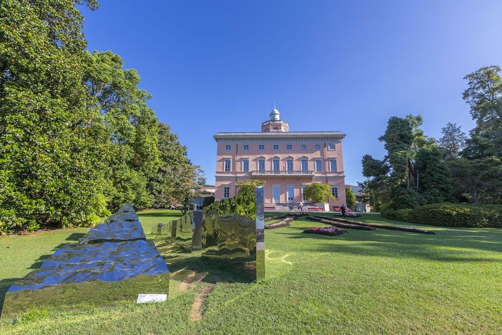 undefined Little Lugano 5