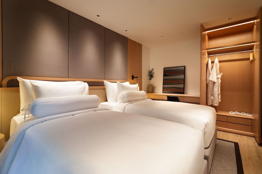 Beachwalk Residence Deluxe Suite, 2 Bedrooms