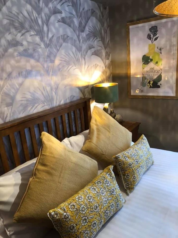 The Wheatsheaf Inn Double Room (Room 4)