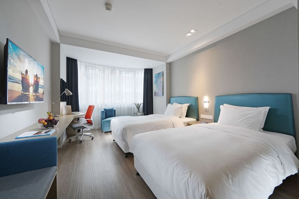 Standard Room, 2 Twin Beds (Extra Floor Space)