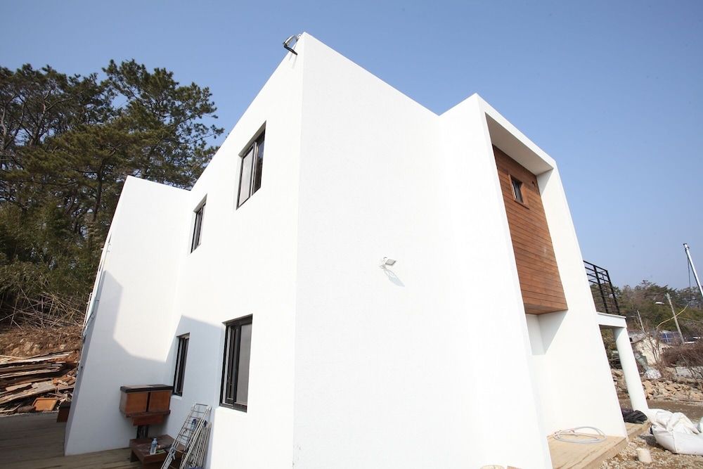 undefined Firefly Pension 8