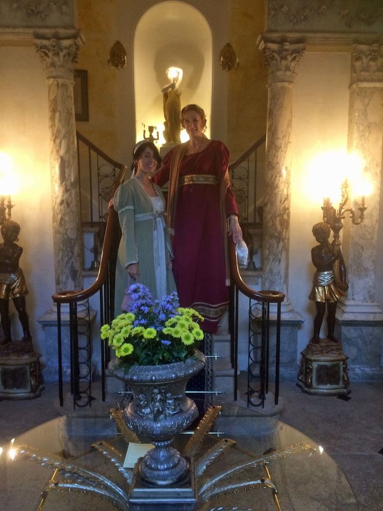 undefined Grosvenor Villa 6