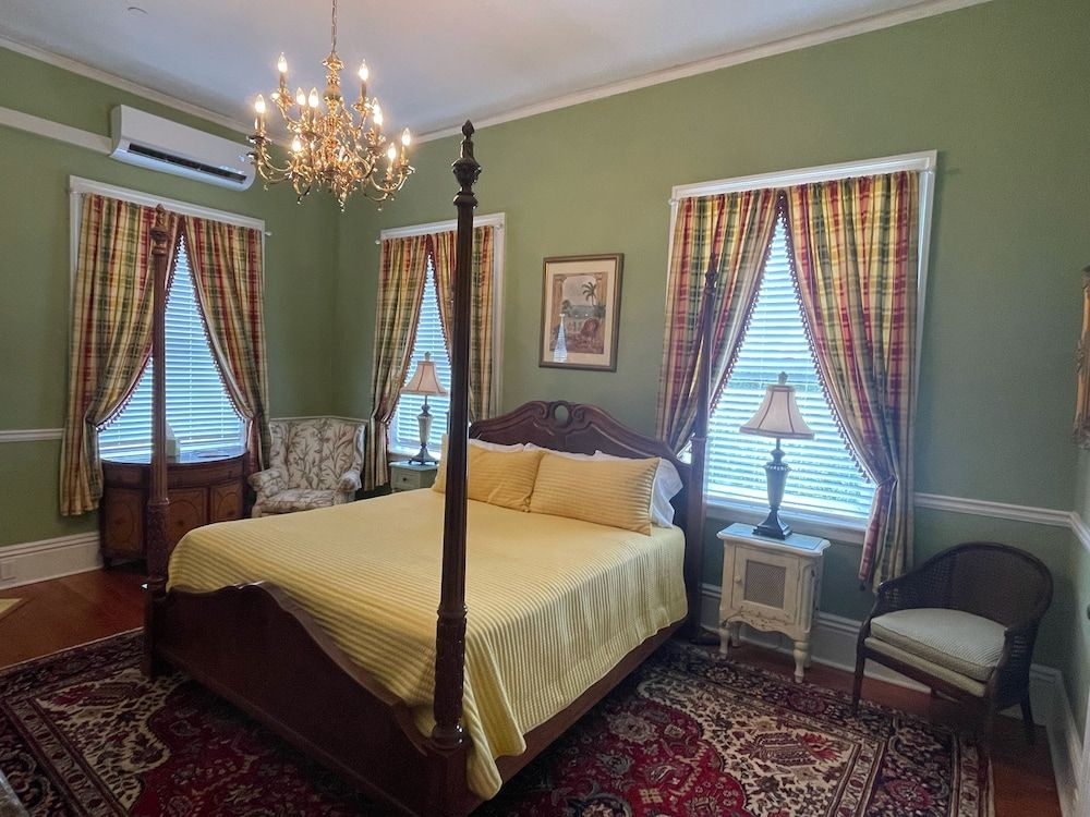 undefined Godley Manor 5