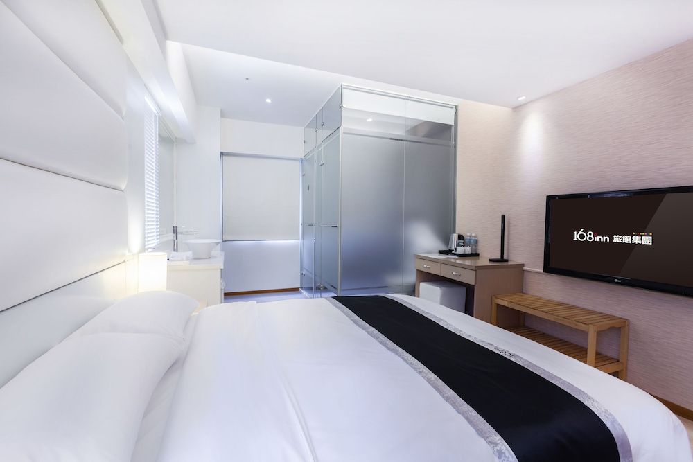 undefined Stay Inn 2 8