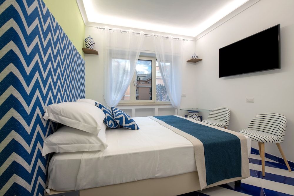 Deluxe Double or Twin Room, 1 Queen Bed (Line)