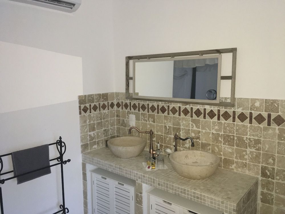 Romantic Triple Room, Ensuite, Park View