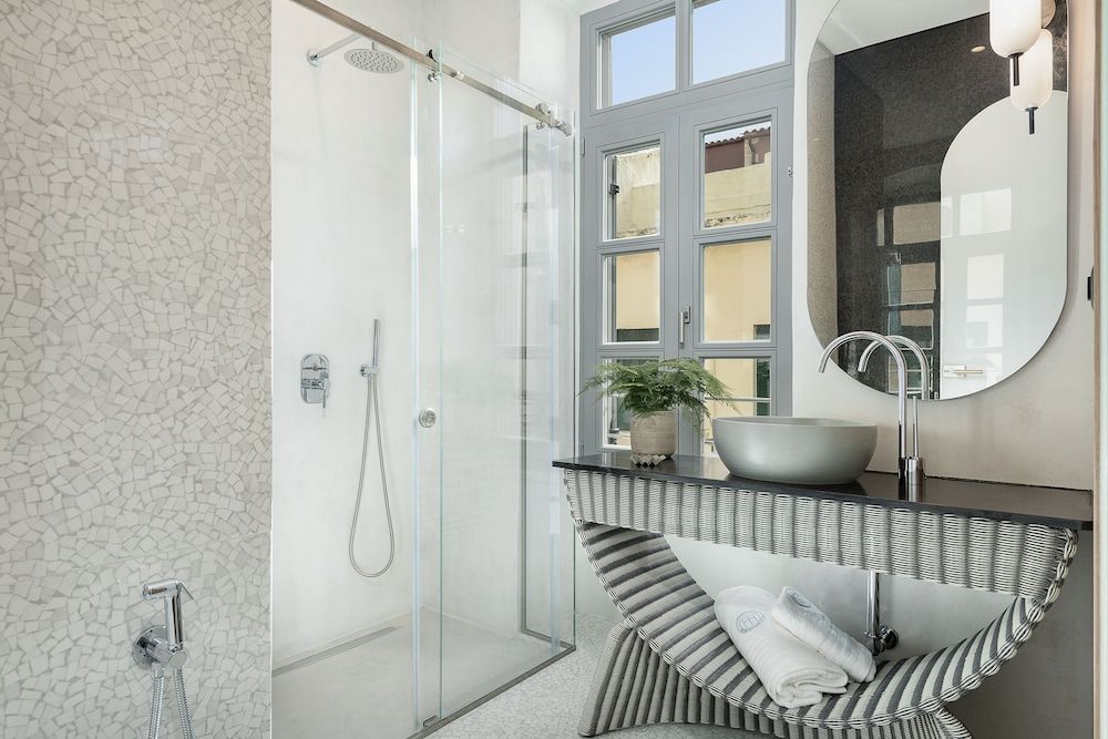 Malmo Historic Hotel Deluxe Double or Twin Room, Balcony, City View 3