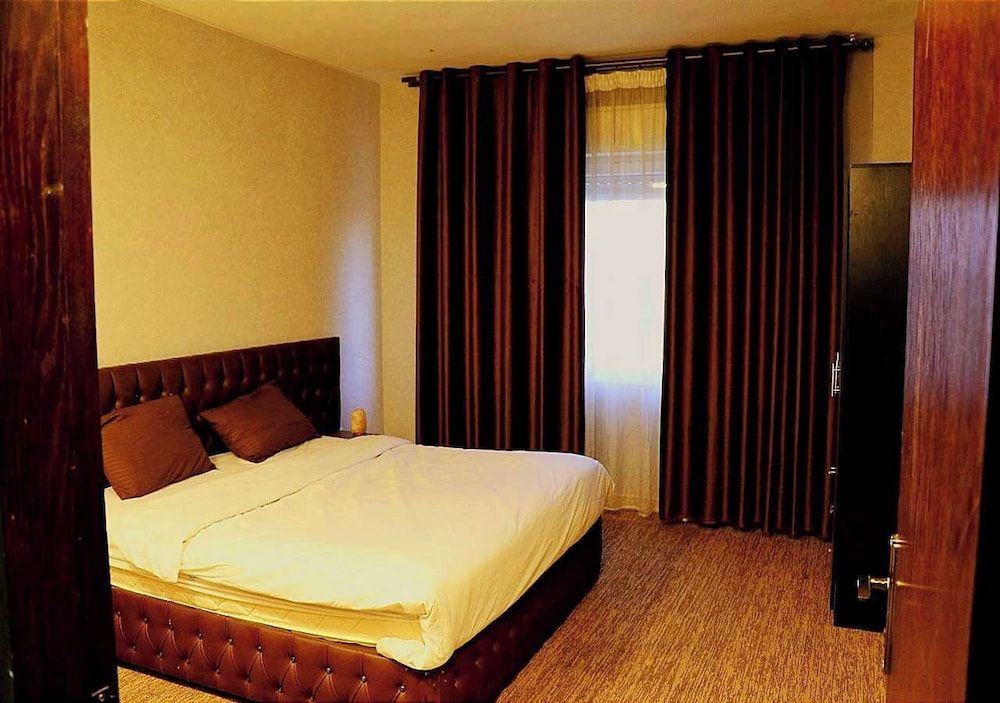 undefined Skylight Apartments