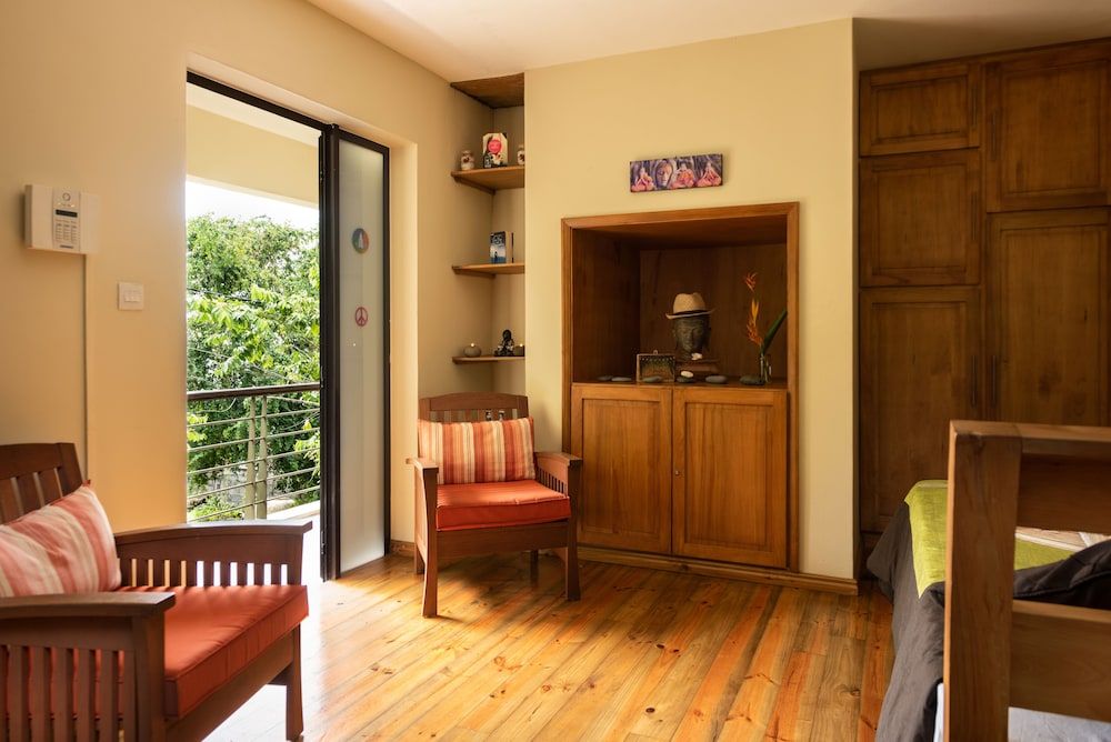 5.Superior Terrace Mountain & Ocean View