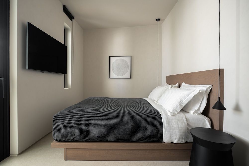 CUBIC Mykonos Seafront Design Suites Superior Double Room with Mini Pool, No View