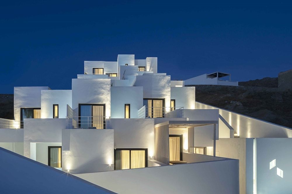 undefined CUBIC Mykonos Seafront Design Suites 2