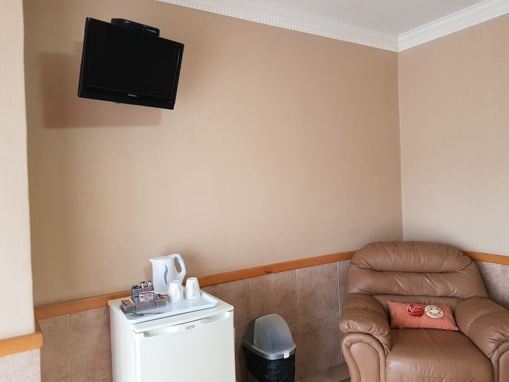 Bubez Guesthouse Deluxe Room (2) 22