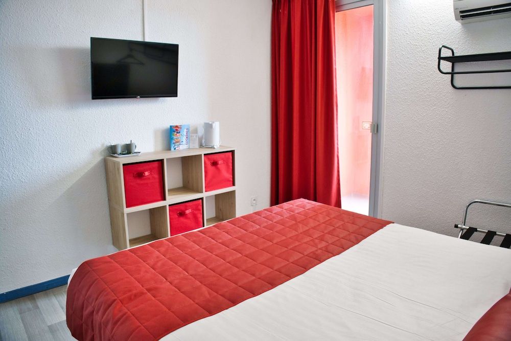 Hôtel des 2 golfs Room, 1 Queen Bed, Accessible 3