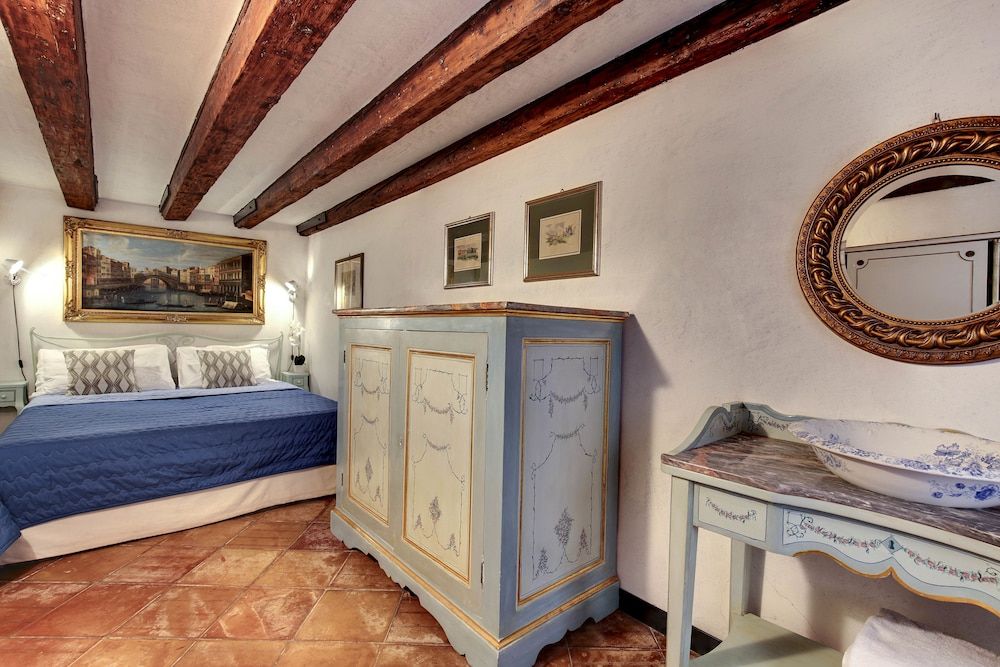 undefined Rialto canal view