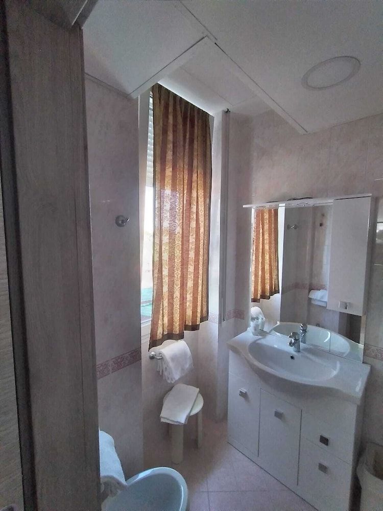 Il Parco Quadruple Room 10