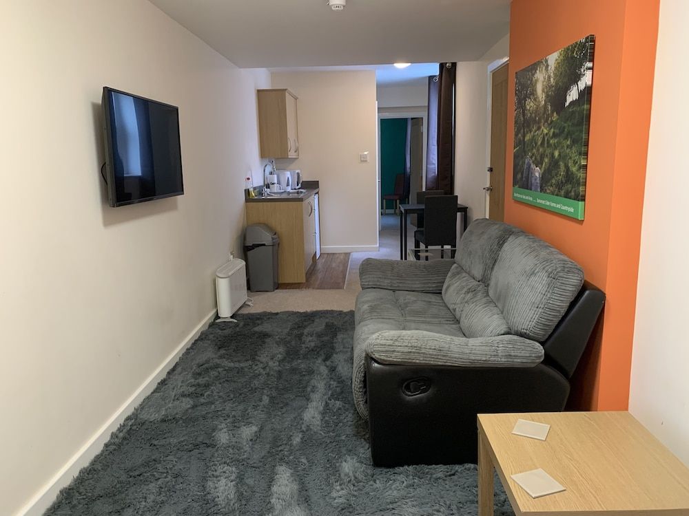 The Royal Clarence Hotel Apartment, 1 Double Bed, Non Smoking, Kitchenette 8