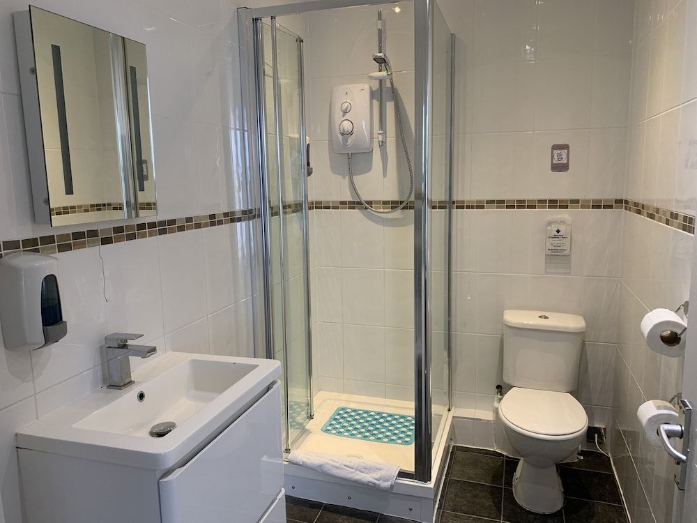 The Royal Clarence Hotel Double Room, 1 Double Bed, Non Smoking, Ensuite 11