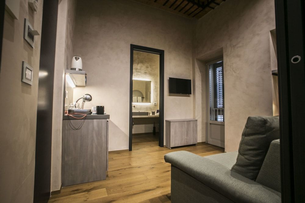 Edward Rooms & Wellness Suite 4