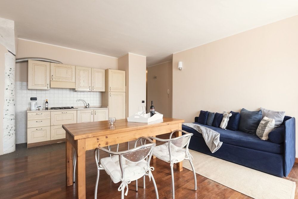 Residenza Santa Cecilia Apartment, 2 Bedrooms, Terrace, Sea View 9