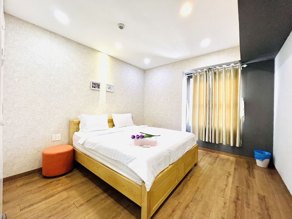 Sunrise City Apartment City Apartment, 1 Queen Bed 2