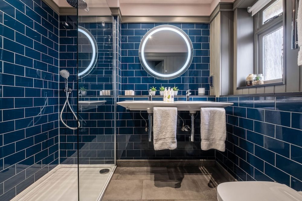 The Three Blackbirds Classic Room (Hawthorn or Blackthorn) 5