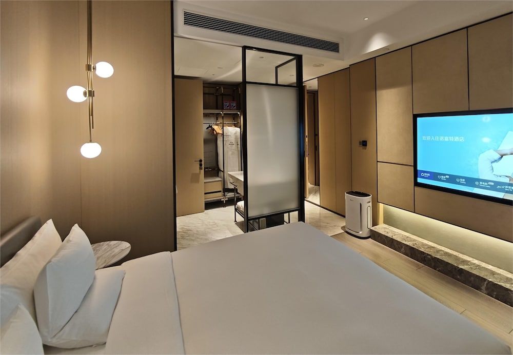 Superior Room, 1 King Bed (Equipped with an air purifier)