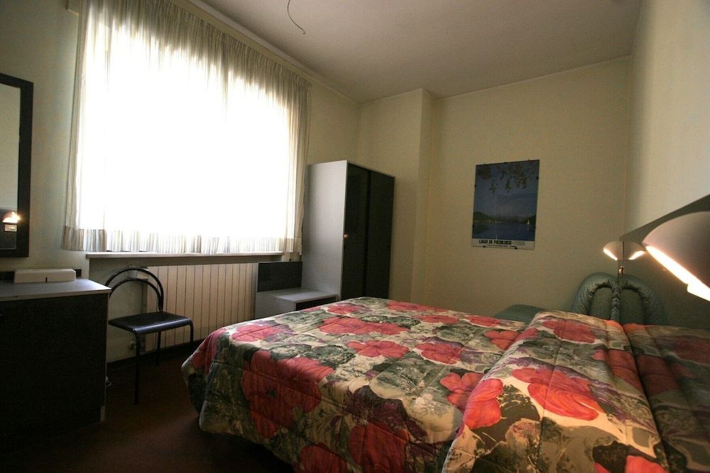 Hotel Fina Standard Double or Twin Room 2