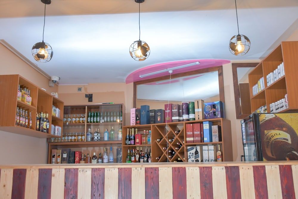 undefined Homes by Della 7