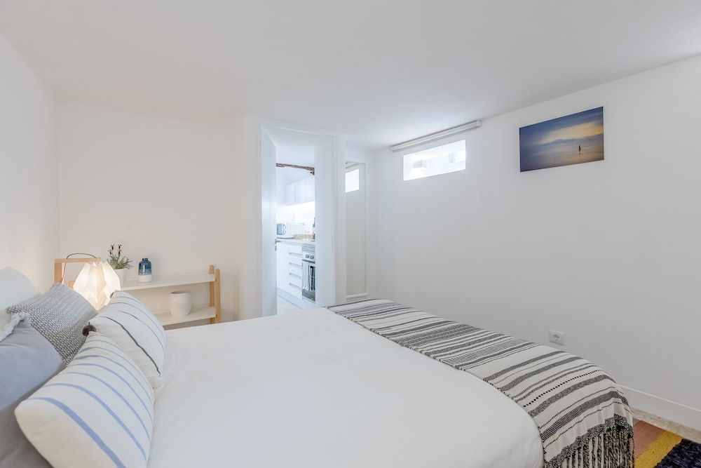 undefined Renovated Typical Baixa Apartment, By TimeCooler 5