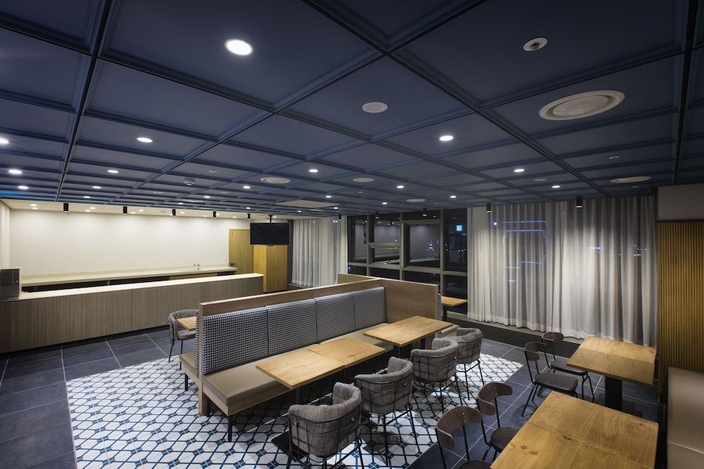 undefined Oia Hotel 9