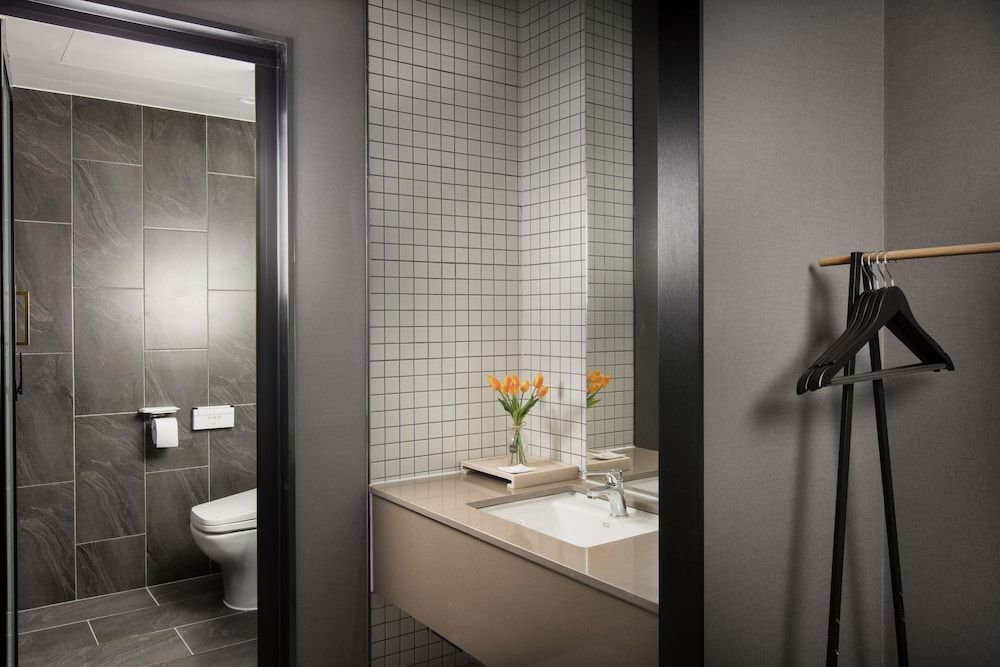 Oia Hotel Deluxe Room 4