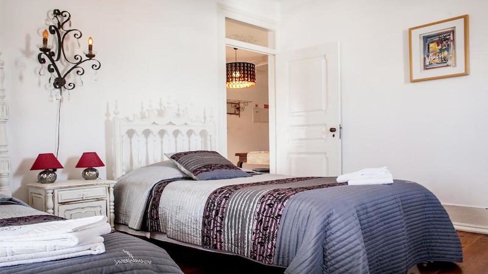 Find Me Inn Boutique Penthouse Apartment, 4 Bedrooms, City View 18