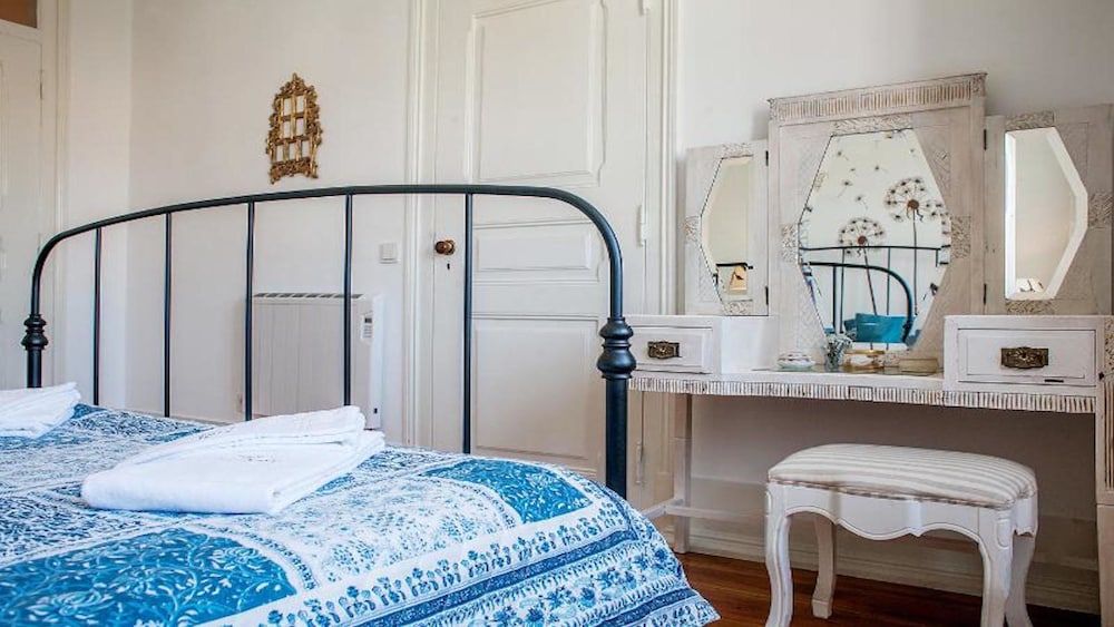 undefined Find Me Inn Boutique Penthouse 8