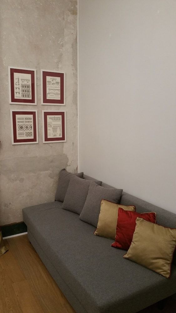 La Dimora dei Reali Family Room (GREY) 22