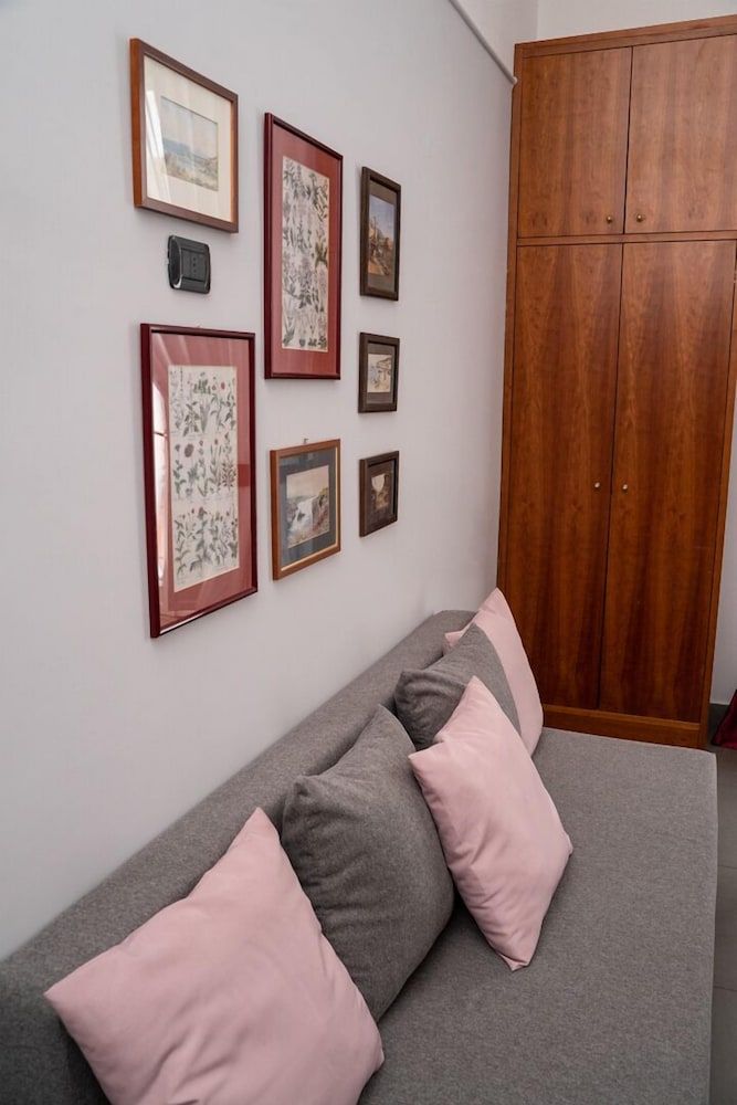 La Dimora dei Reali Family Room (GREY) 20