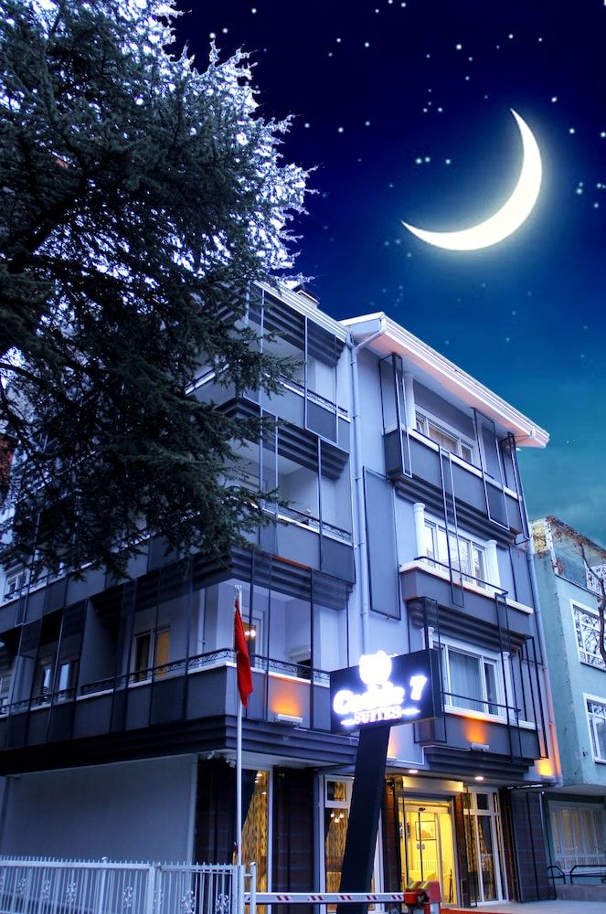 undefined Cadde 7 Otel 7