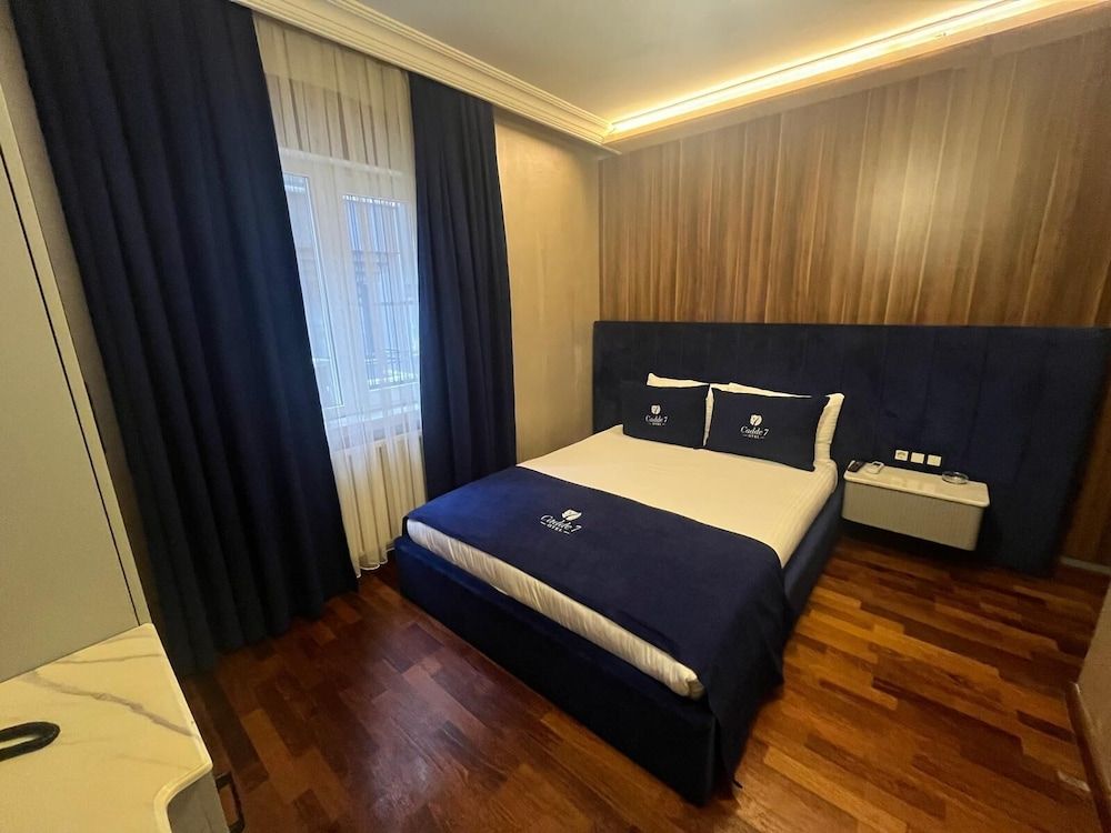 undefined Cadde 7 Otel 2