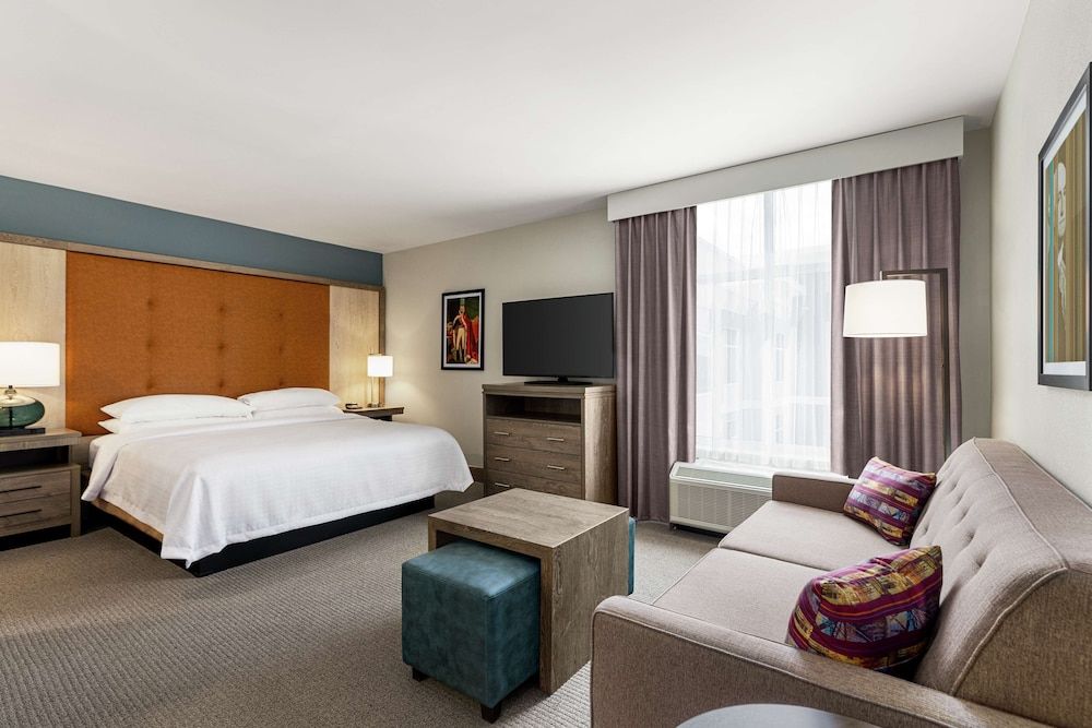 Studio Suite, 1 King Bed, Non Smoking